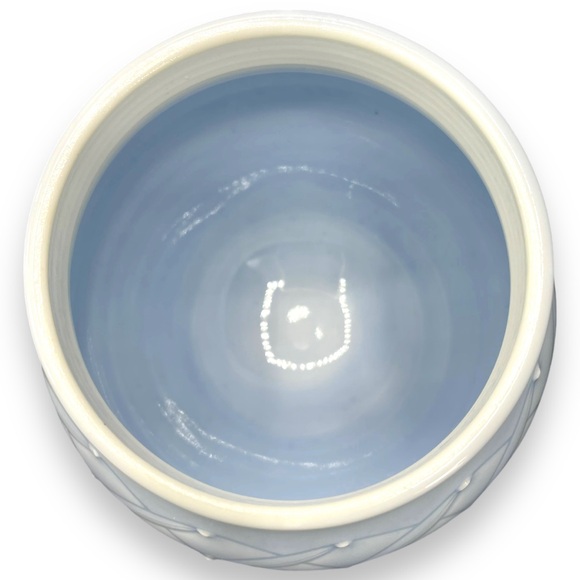 Studio Art Pottery Blue Glazed Quilted Floral Lidded Pot Signed & Numbered 4.5" - Picture 5 of 7